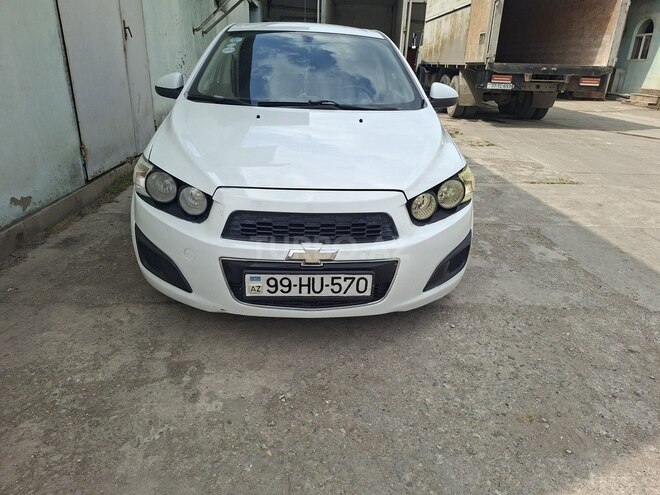 Chevrolet Aveo-1