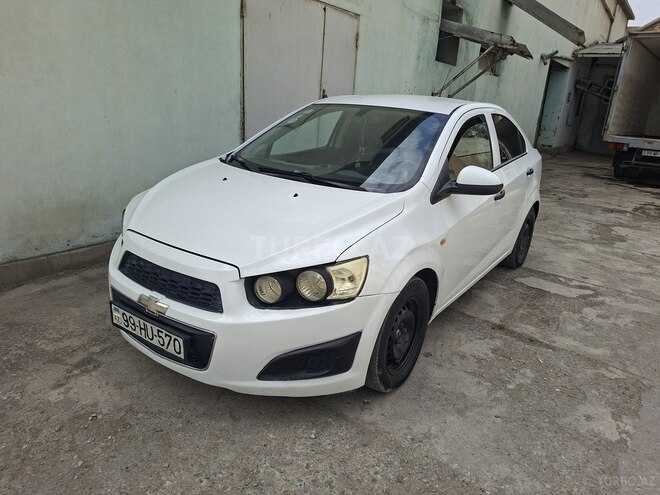 Chevrolet Aveo-3