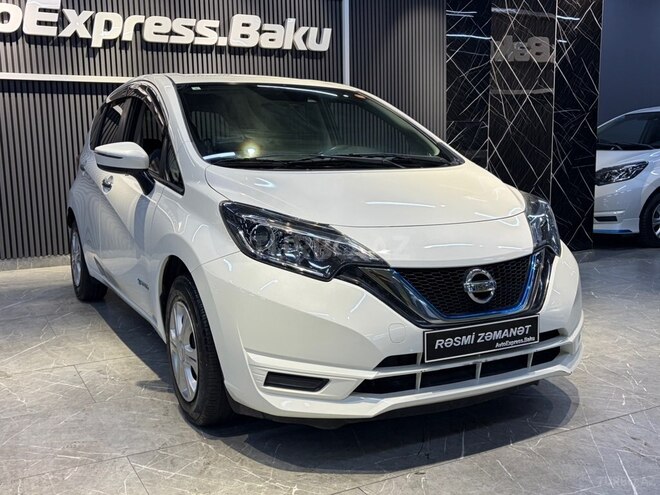 Nissan Note-10