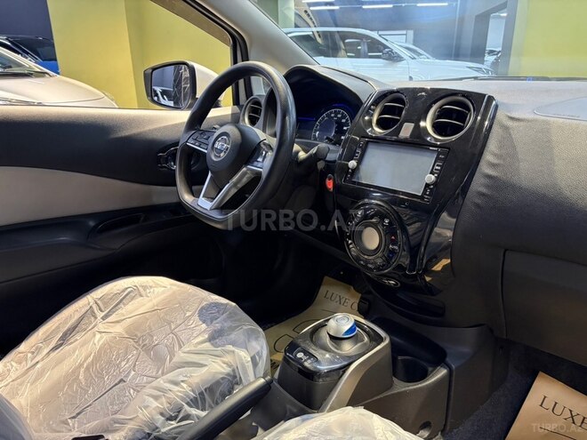 Nissan Note-6