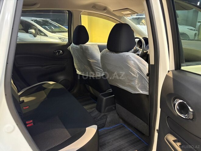 Nissan Note-4