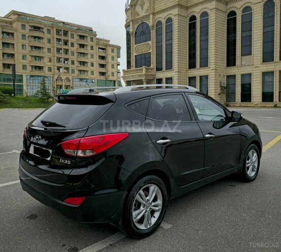 Hyundai ix35-4