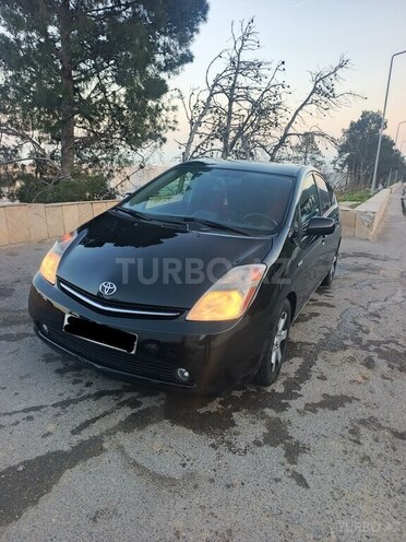Toyota Prius-2