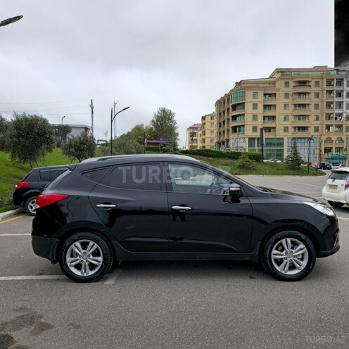 Hyundai ix35-9