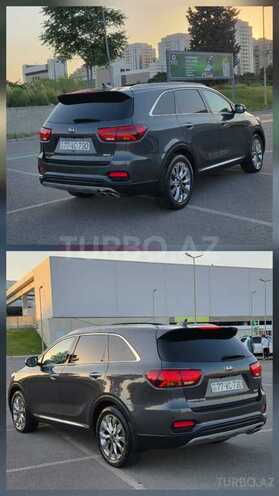 Kia Sorento-4