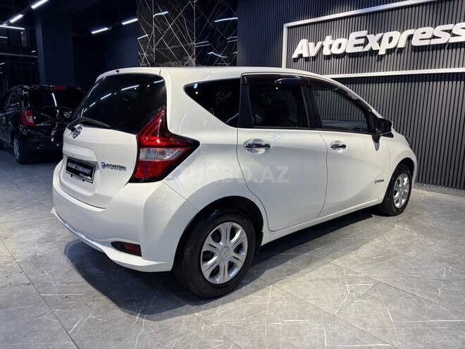 Nissan Note-19