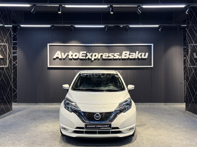Nissan Note-9