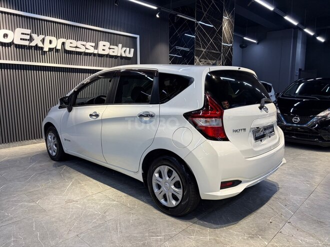 Nissan Note-15