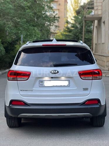 Kia Sorento-3