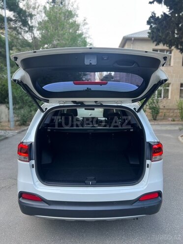 Kia Sorento-13