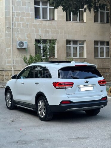 Kia Sorento-5