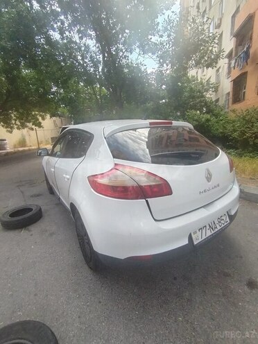 Renault Megane-2
