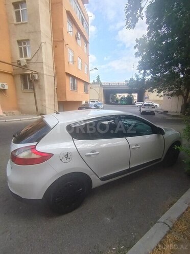 Renault Megane-4