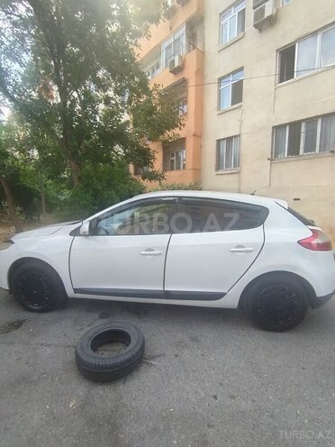 Renault Megane-8
