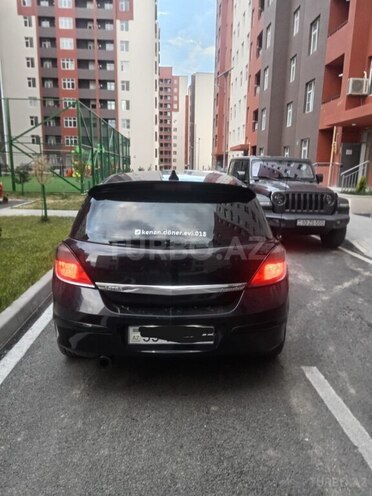 Opel Astra-12