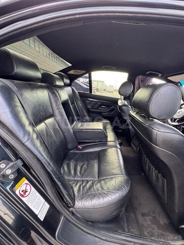 BMW 525-7