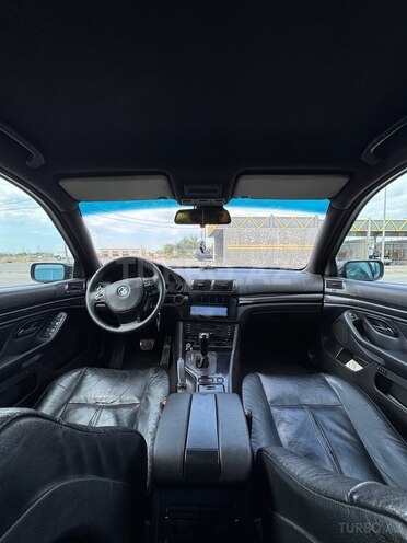 BMW 525-6