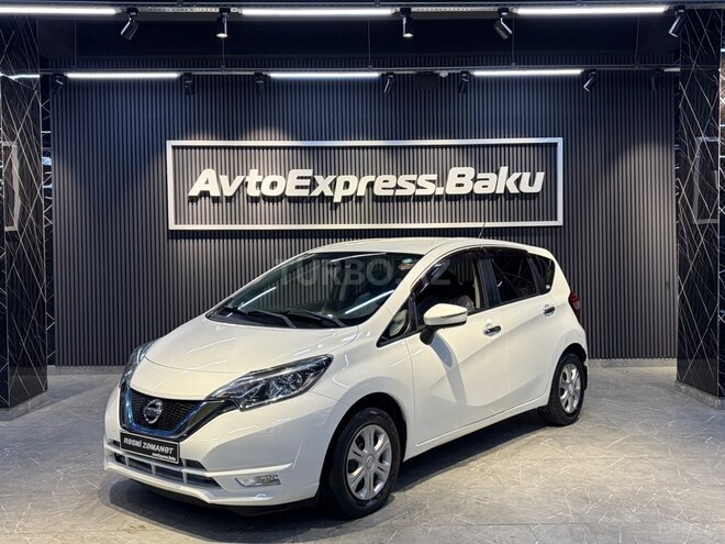 Nissan Note-1