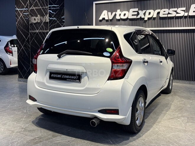 Nissan Note-15