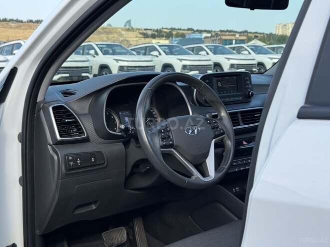 Hyundai Tucson-14