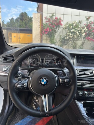 BMW 528-8