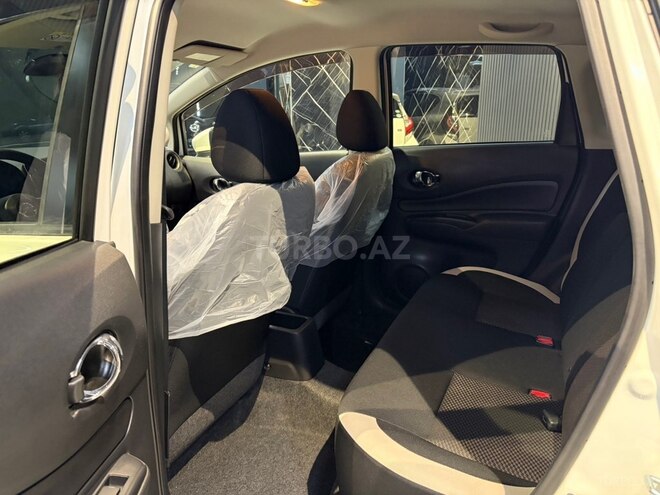 Nissan Note-2