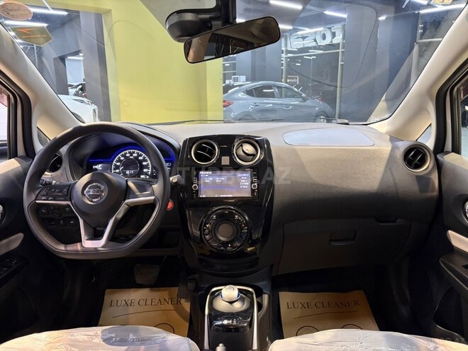 Nissan Note-10