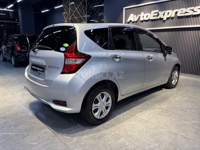 Nissan Note-18