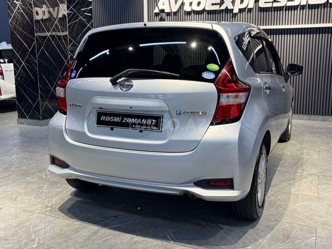 Nissan Note-16