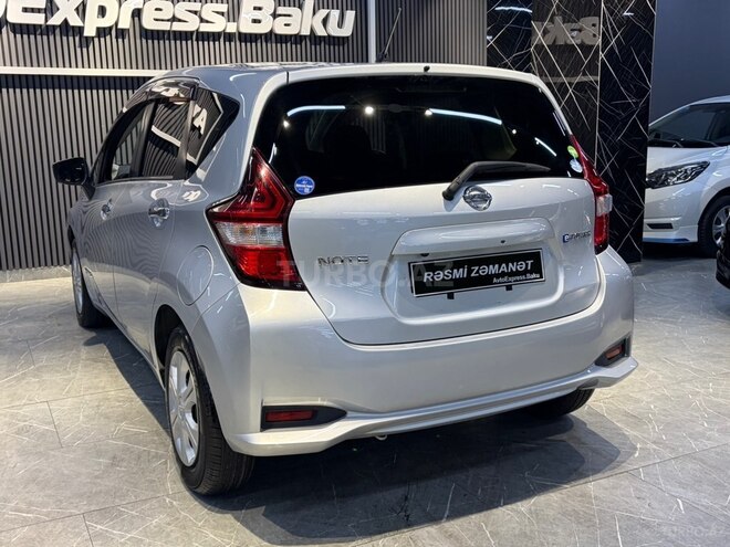 Nissan Note-17