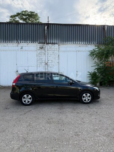 Hyundai i30-6
