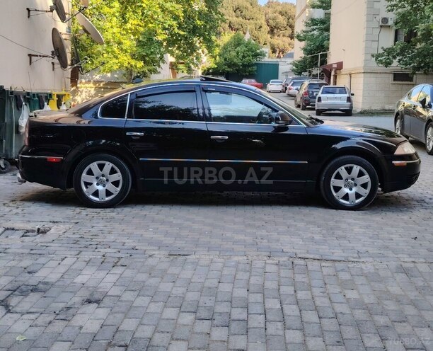 Volkswagen Passat-10