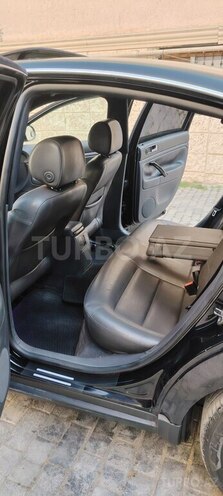 Volkswagen Passat-18