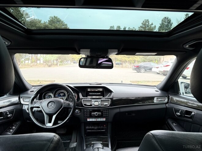 Mercedes E 220-8