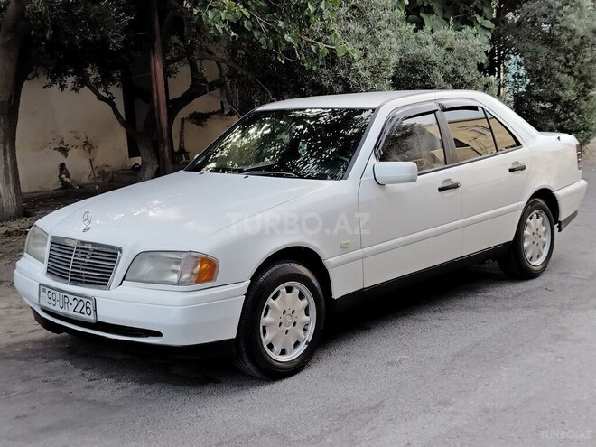 Mercedes C 180-2