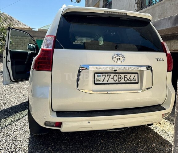 Toyota Land Cruiser Prado-7