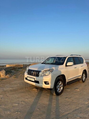 Toyota Land Cruiser Prado-3