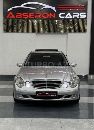 Mercedes E 320-2