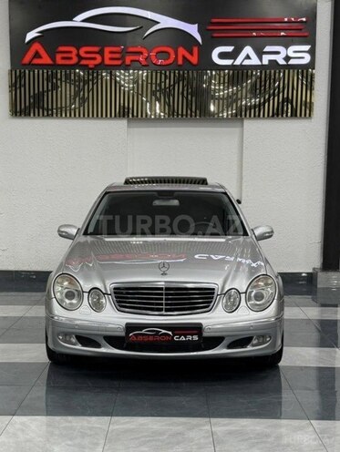 Mercedes E 320-5