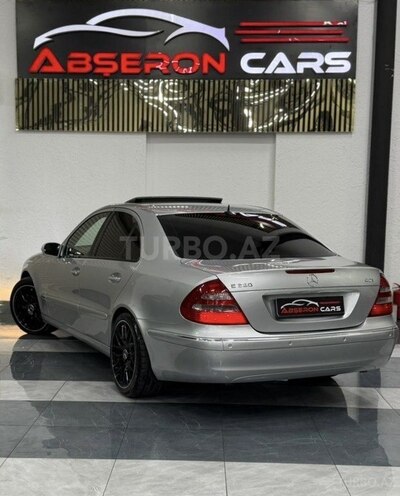 Mercedes E 320-10