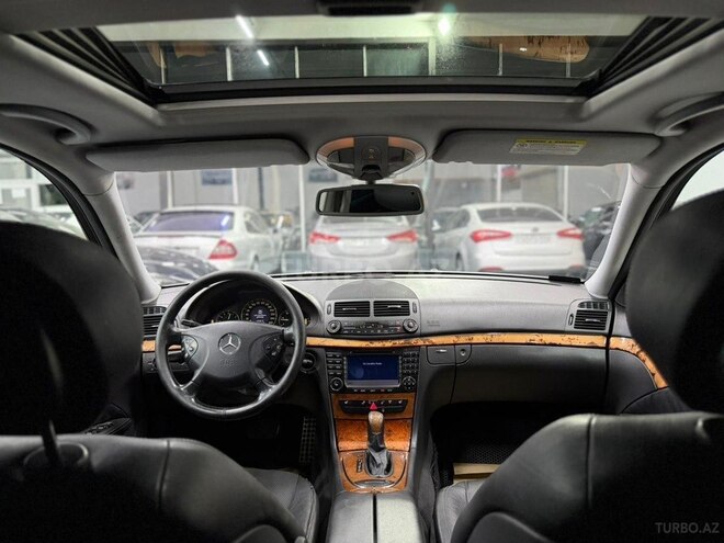 Mercedes E 320-20