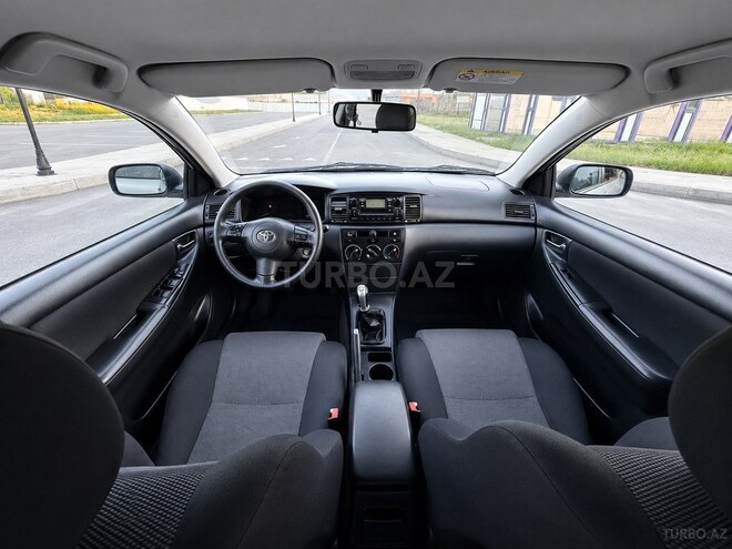 Toyota Corolla-11