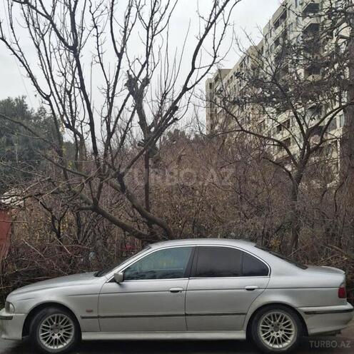 BMW 520-6