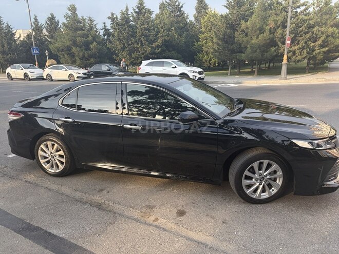 Toyota Camry-3