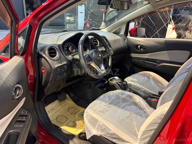 Nissan Note-8