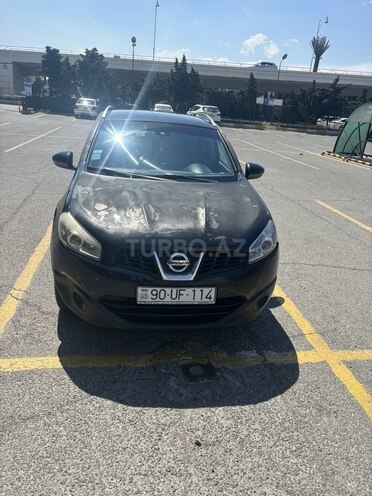 Nissan Qashqai-1