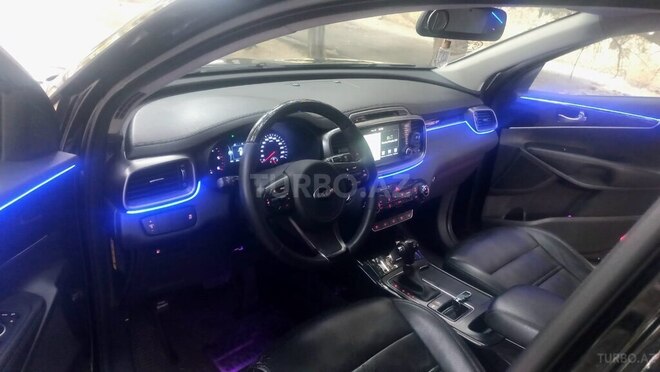 Kia Sorento-2