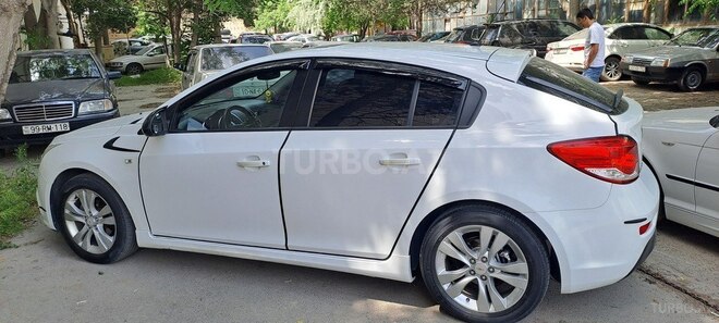 Chevrolet Cruze-4
