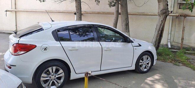 Chevrolet Cruze-5