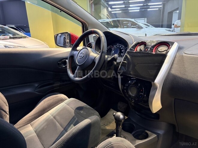 Nissan Note-6